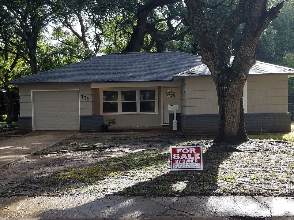 front of house on Sycamore