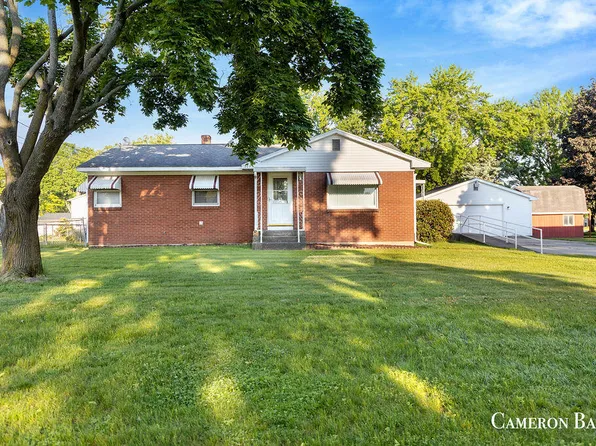 5053 Jonfield Ave SE, Kentwood, MI 49548