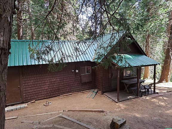2nd image of 9476 Shirley Meadows Rd