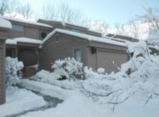 5467 Parkgrove Rd, Ann Arbor, MI 48103