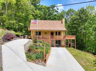 224 Shake Rag Rd, Hiawassee, GA 30546