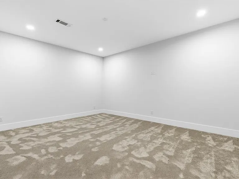 15448 Hopewell Rd — Photo 57