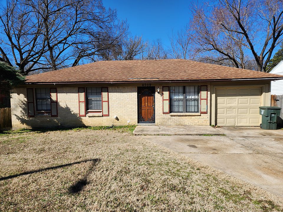 1st image of 4209 Clydesdale Dr