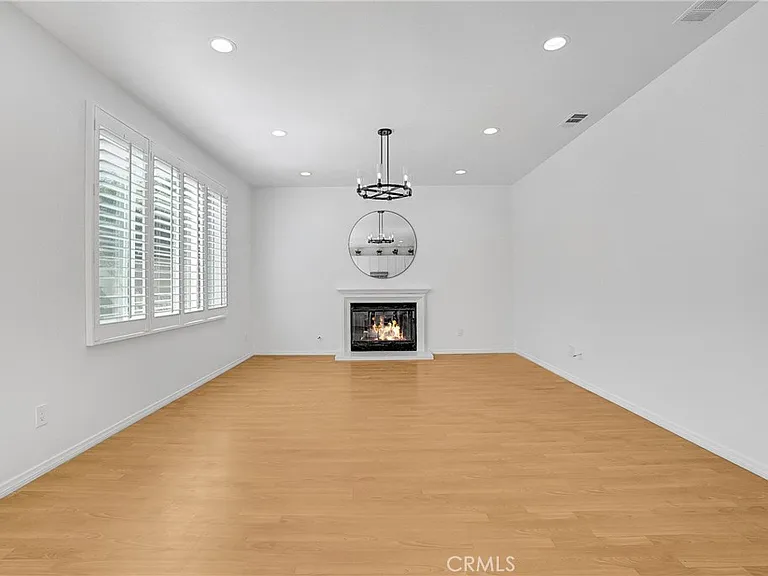 76 Millbrook — Photo 8