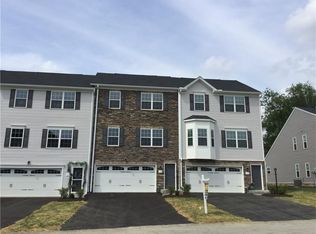 122 John St, Washington, PA 15301