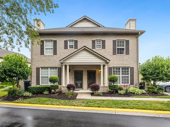 2001 Smallbrooke Ct, Virginia Beach, VA