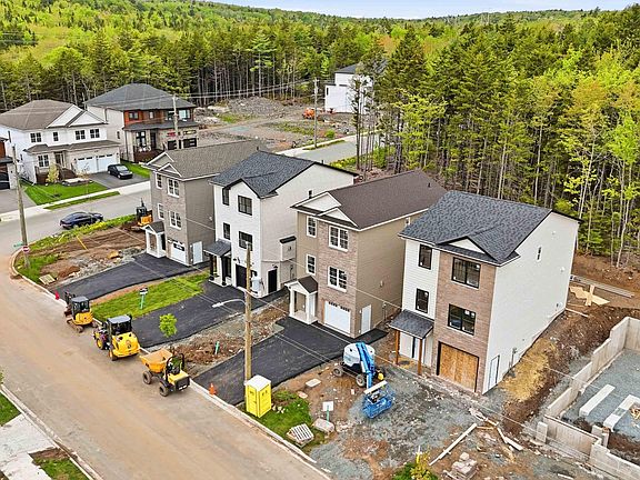 3rd image of 16 Garvey Ct #Gar-4