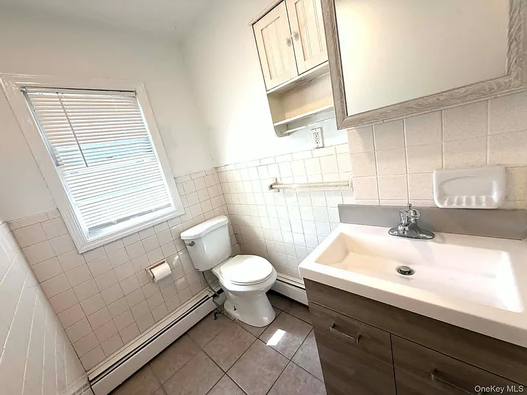 37 Riverside Dr #B — Photo 16
