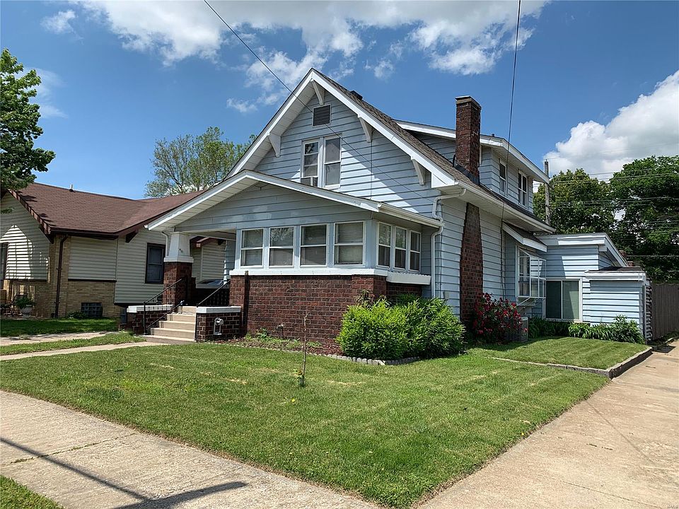 1st image of 681 E Lorena Ave