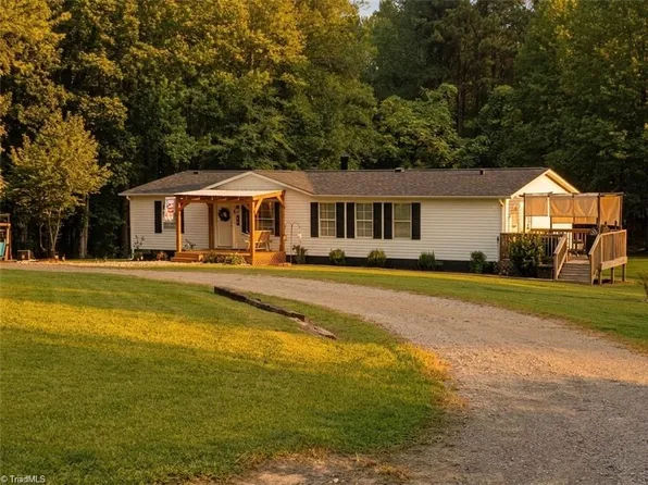 89 Sugar Maple Ln, Pelham, NC 27311