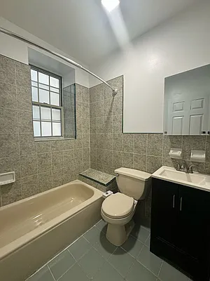 Rented by Pear NYC LLC | media 27