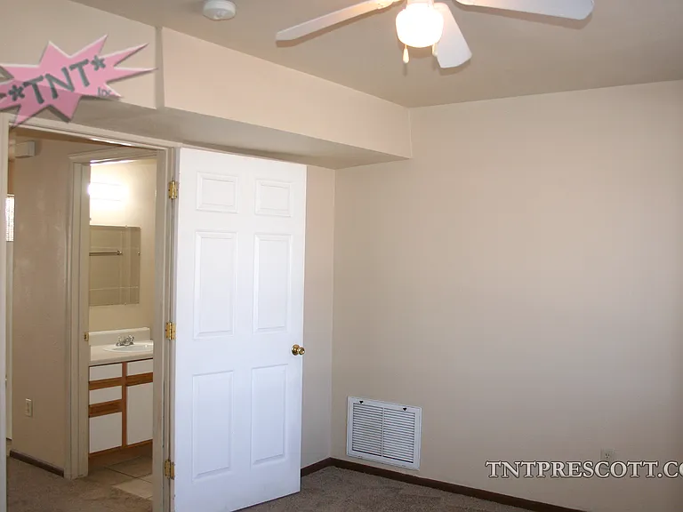 248 Vallejo St — Photo 9