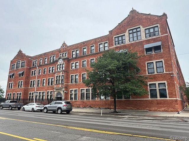 1st image of 6533 E Jefferson Ave #216-63