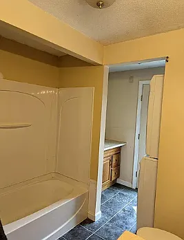 536 W Pelham Rd — Photo 15