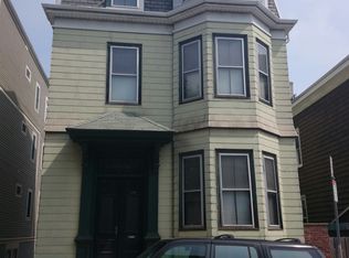 726 E 3rd St, South Boston, MA 02127