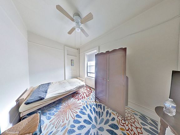 4th image of 263 Cumberland St APT 3