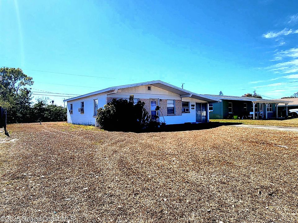 1st image of 2455 Pepper Ave