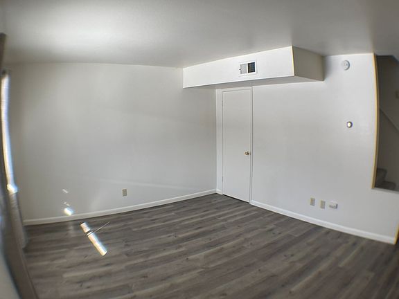 4th image of 512 W Santa Fe Ave #10-499