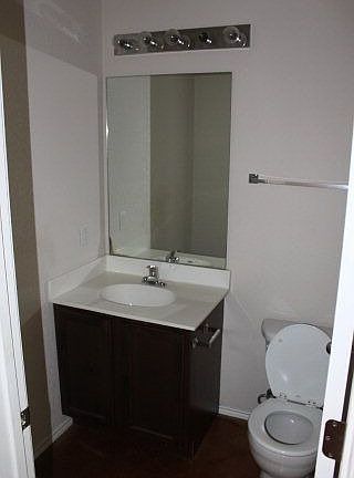 4th image of 113 S Krueger Ave