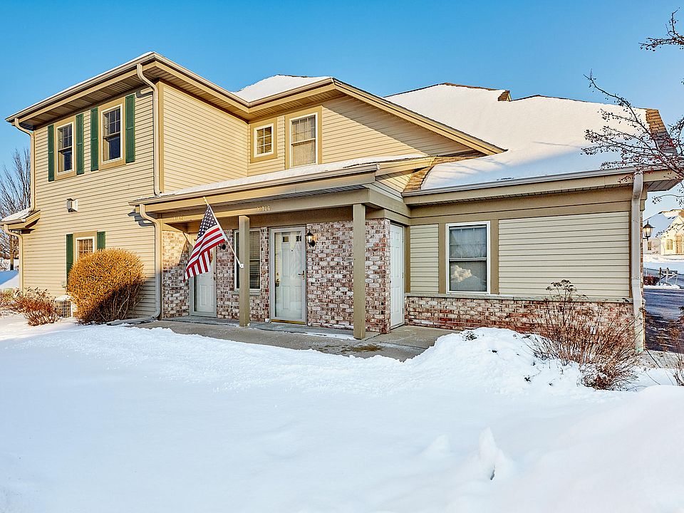 1st image of N55W17144 Ravenwood Dr