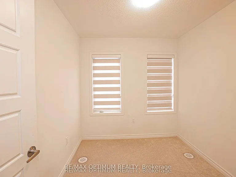 167 Keppel Cir — Photo 15