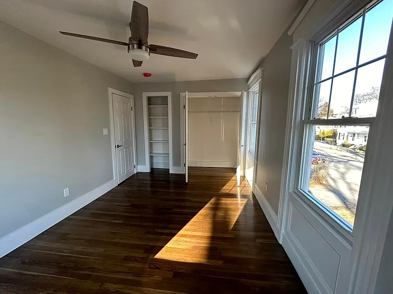 12 Lincoln St #4 — Photo 21