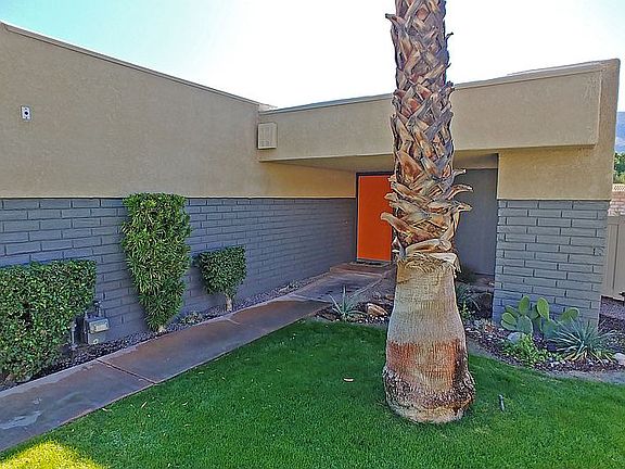 3rd image of 1495 N Sunflower Cir