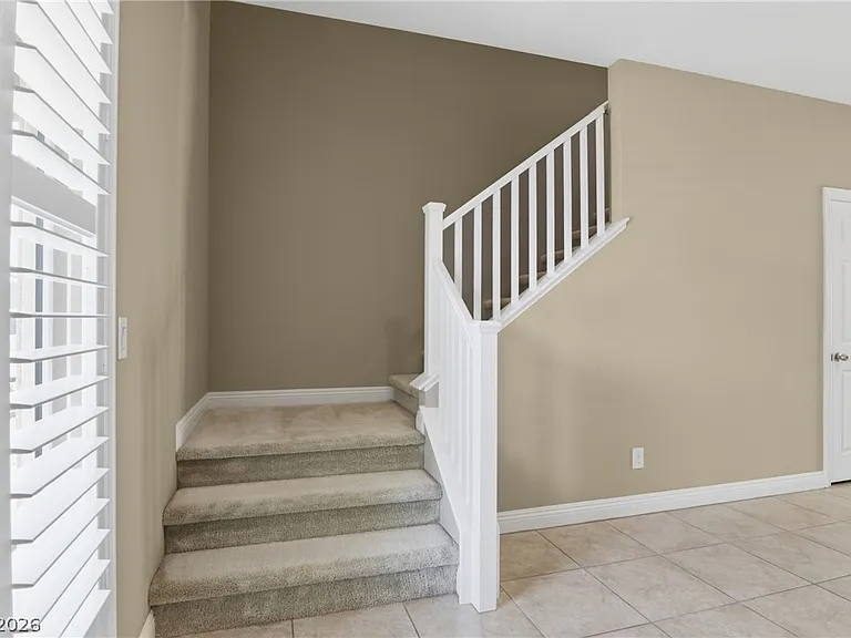 4627 Chestnut Tiger St — Photo 32