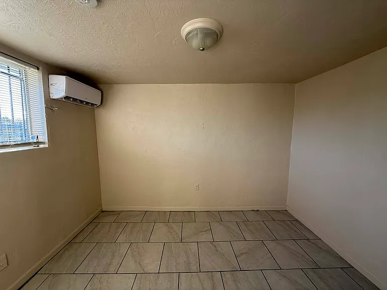 365 W 33rd St #A — Photo 13