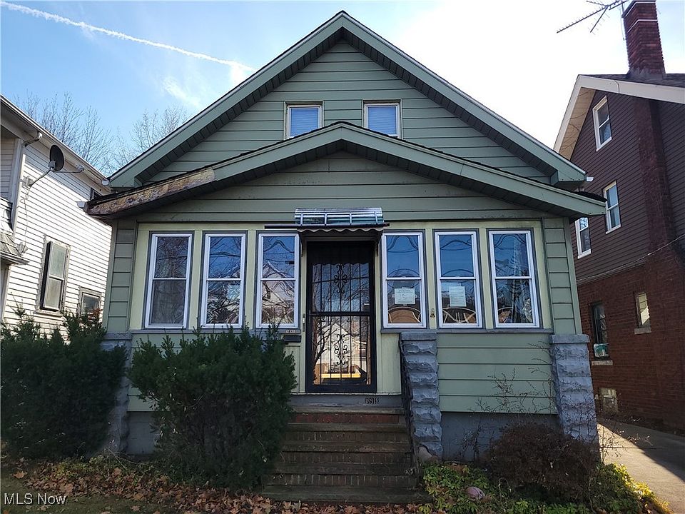 1st image of 16918 Grovewood Ave