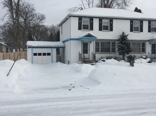 422 Vroman St, Green Bay, WI 54303
