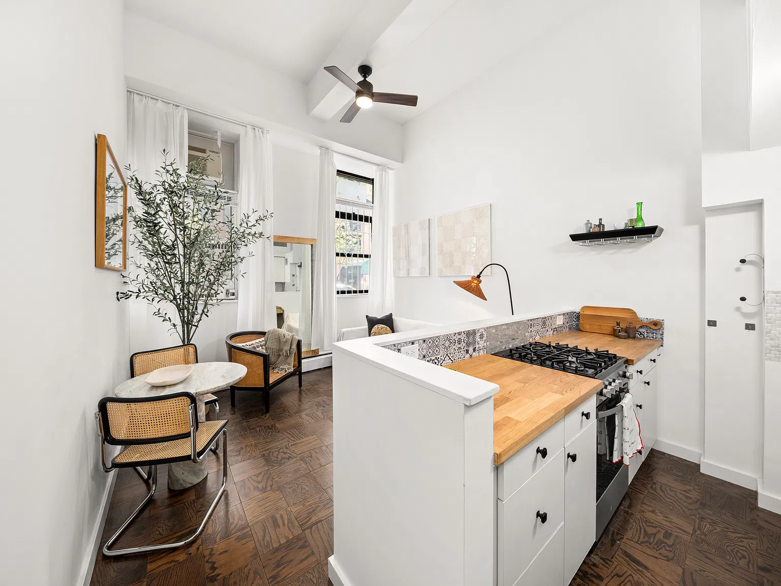 350 East 62nd Street — Photo 3