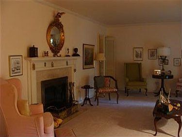 3rd image of 372 Highland Ave