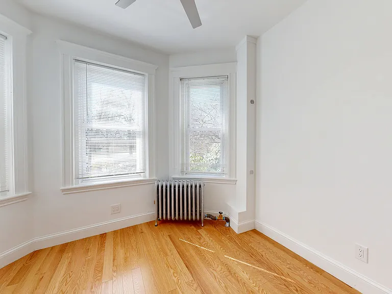 151 Park Dr #5 — Photo 14