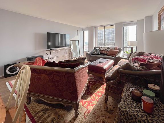 5th image of 1660 N Lasalle St #1608