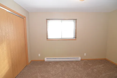 533 McCormick Ave #8 — Photo 6