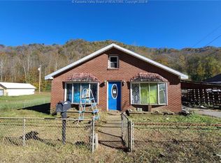 1161 Armstrong Creek Rd, Kimberly, WV 25118