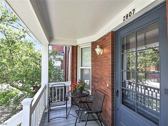 5th image of 2807 Clinton Ave