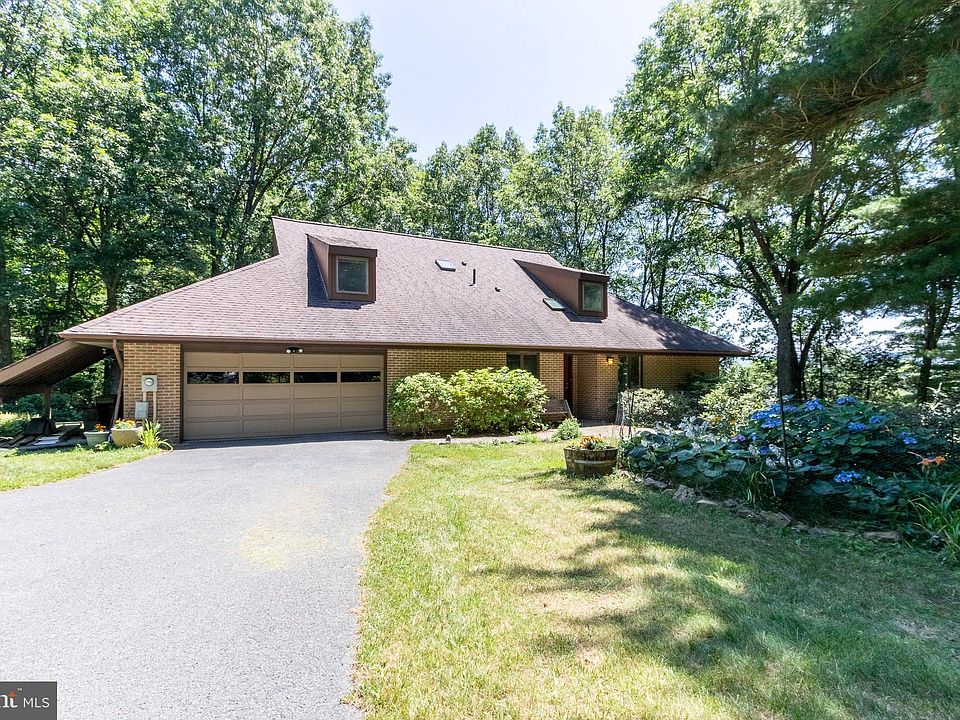 1st image of 1222 Deerfield Dr