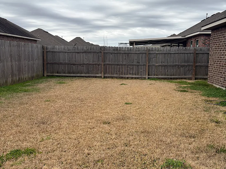 337 Madison Xing — Photo 13