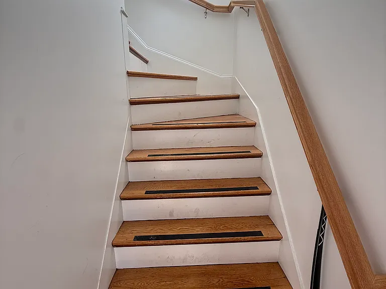20-22 Hillsdale Rd #2 — Photo 2