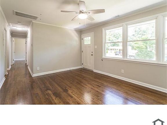 3rd image of 1112 Fiske St
