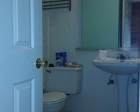 4th image of 728 South St APT A