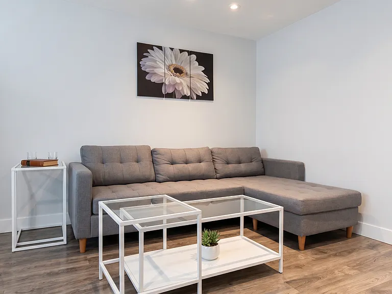 4024 Oxford St #24 — Photo 5