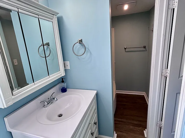 360 Goodrich St #2 — Photo 14