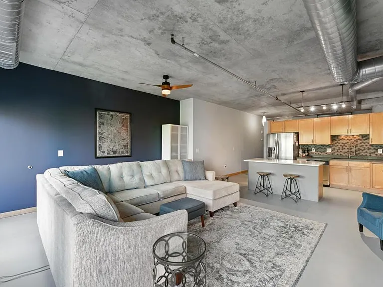 720 N 4th St #209 — Photo 7