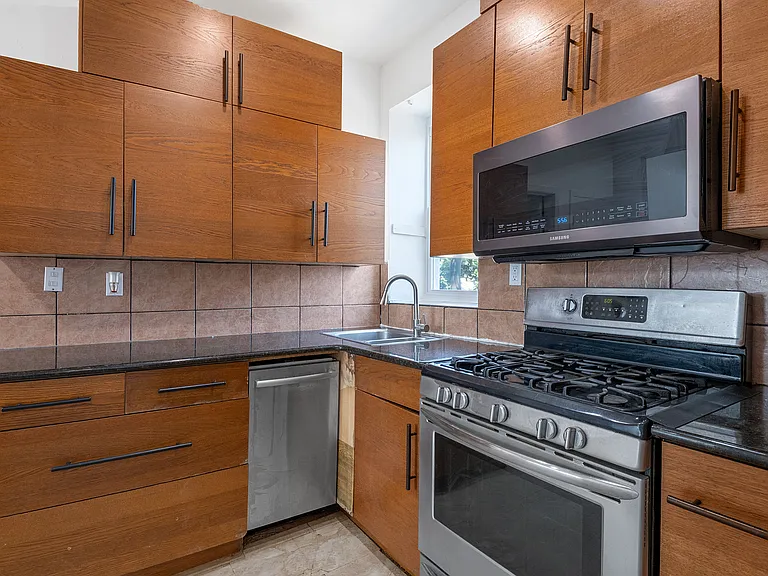 310A Paterson Plank Rd #3B — Photo 3