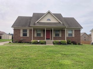 334 Berger Farm Dr, Mt Washington, KY 40047
