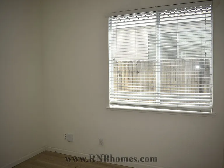 18 Diggins Dr — Photo 12