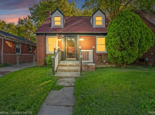 18638 Barlow St, Detroit, MI 48205